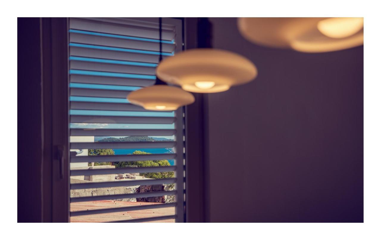 Condo With A Breathtaking View ドゥブロブニク エクステリア 写真